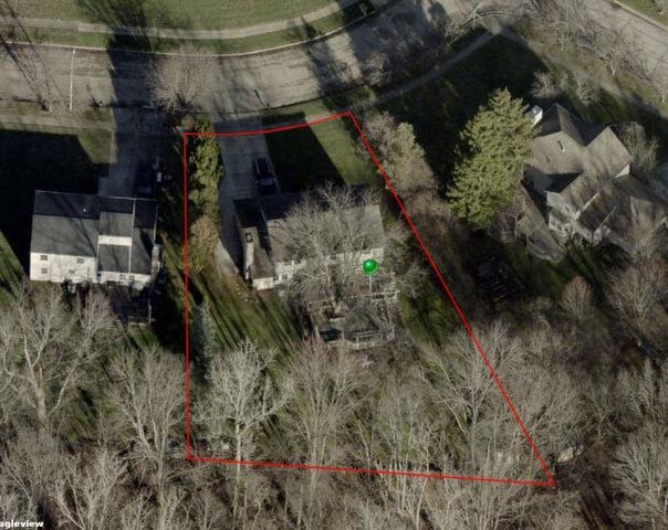 832 Humboldt Drive E, Columbus, OH 43230
