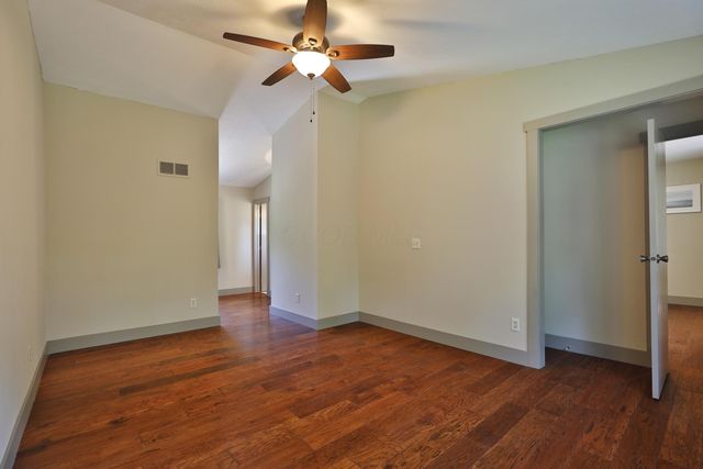 832 Humboldt Drive E, Columbus, OH 43230