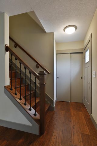 832 Humboldt Drive E, Columbus, OH 43230