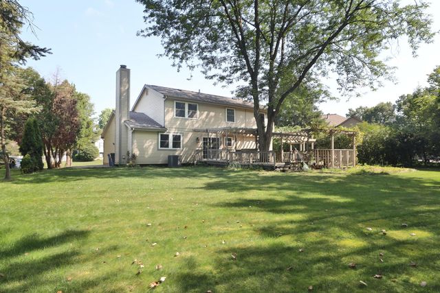 832 Humboldt Drive E, Columbus, OH 43230