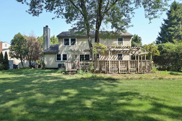 832 Humboldt Drive E, Columbus, OH 43230
