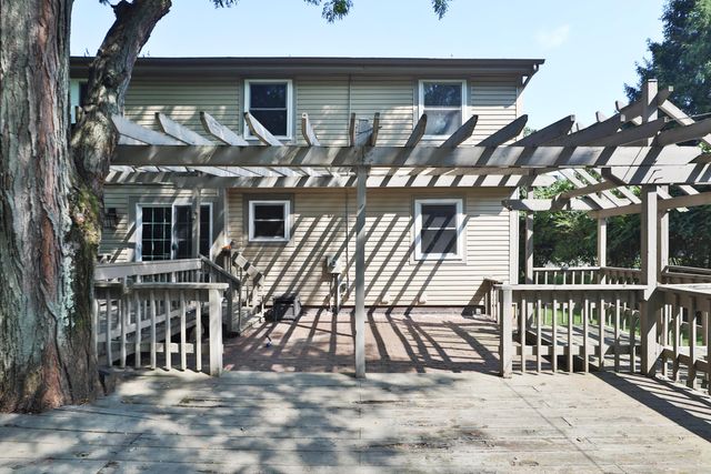 832 Humboldt Drive E, Columbus, OH 43230