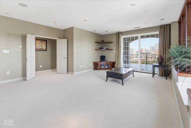435 Virginia Avenue 604, Indianapolis, IN 46203