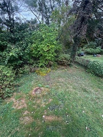 1117 Forest Ave, New Kensington, PA 15068