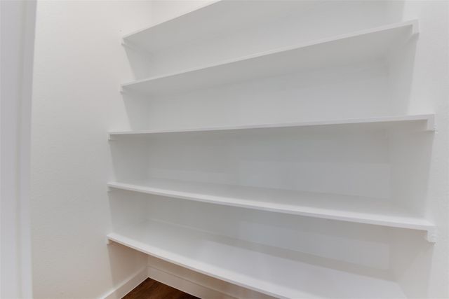 6615 Ezzard Charles Lane, Houston, TX 77091