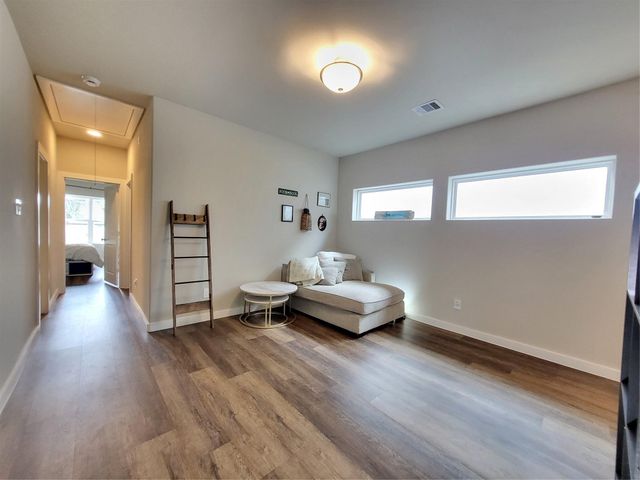 6615 Ezzard Charles Lane, Houston, TX 77091