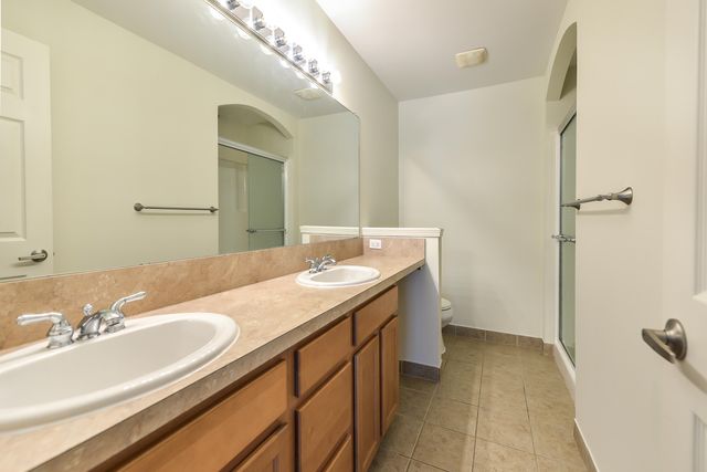 120 W Oakbrook Drive, Ann Arbor, MI 48103