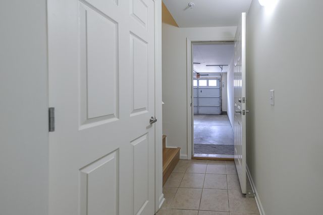 120 W Oakbrook Drive, Ann Arbor, MI 48103