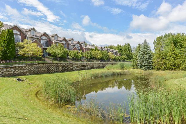 120 W Oakbrook Drive, Ann Arbor, MI 48103