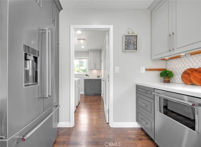 156 S Country Club Rd, Glendora, CA 91741