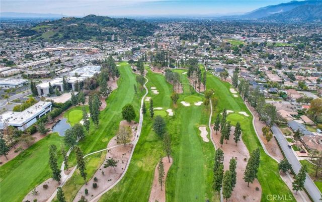 156 S Country Club Rd, Glendora, CA 91741