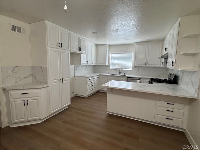 16763 Daisy Avenue, Fountain Valley, CA 92708