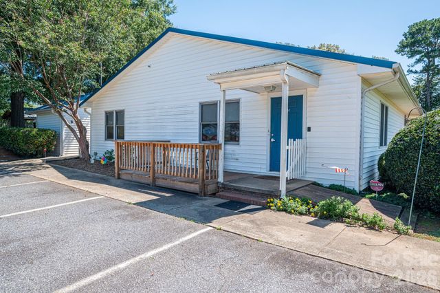 2482 June Bug Road, Vale, NC 28168