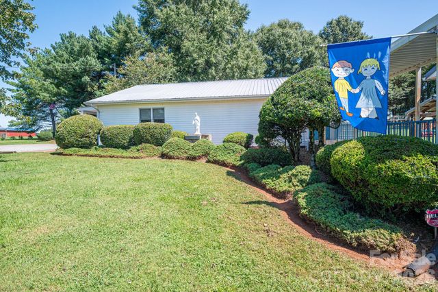 2482 June Bug Road, Vale, NC 28168