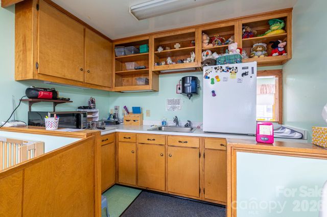 2482 June Bug Road, Vale, NC 28168