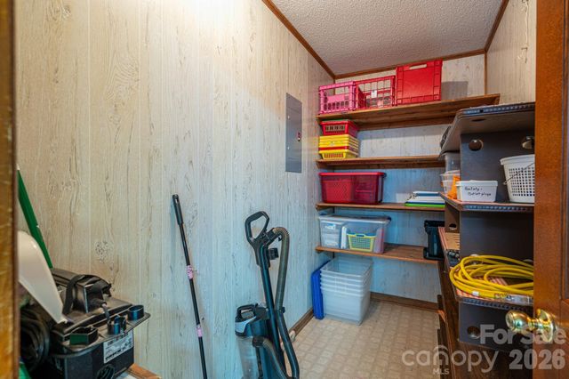 2482 June Bug Road, Vale, NC 28168