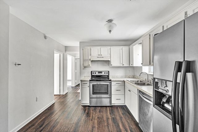 39 Maple AVE, Troutville, VA 24175