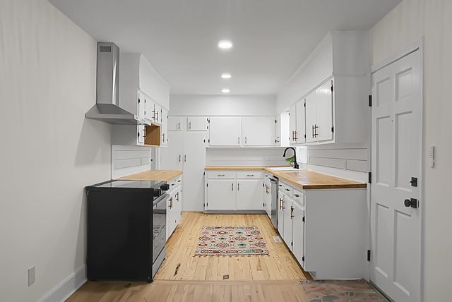 123 Sharon Drive, Walterboro, SC 29488