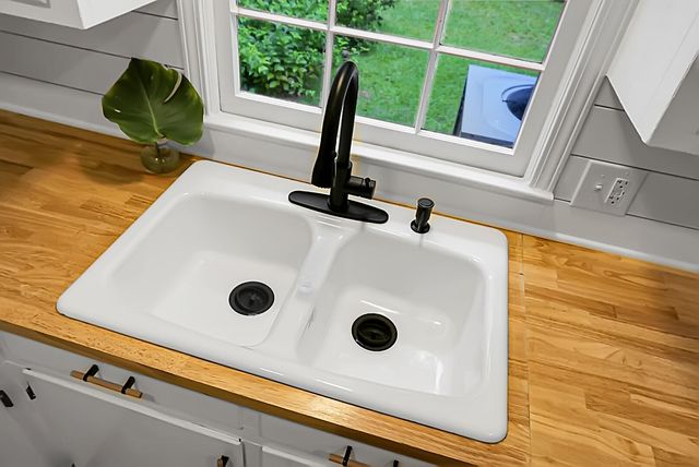 123 Sharon Drive, Walterboro, SC 29488