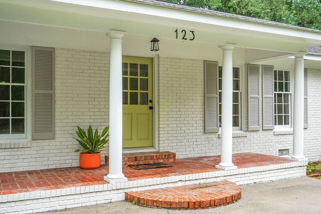 123 Sharon Drive, Walterboro, SC 29488