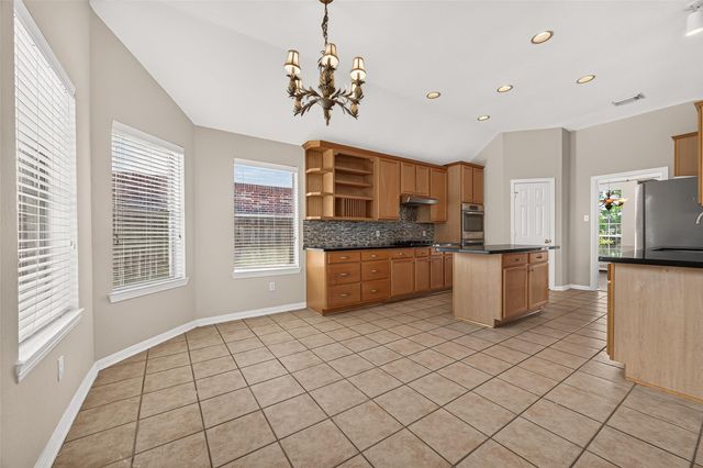 2726 Martinec Drive, Pearland, TX 77584