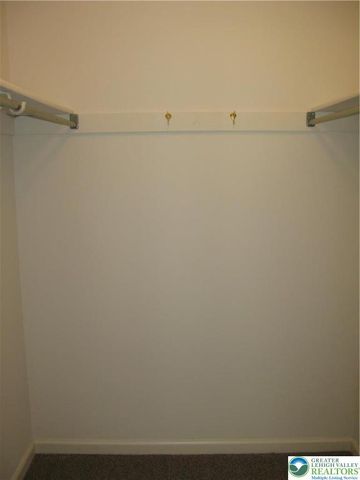 950 Cold Spring Road 1, Allentown, PA 18103