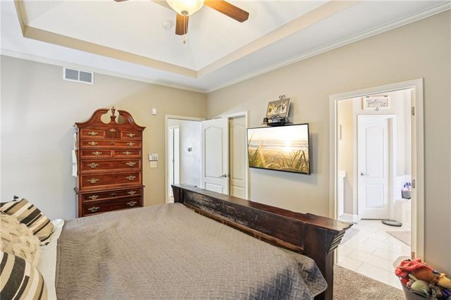 205 DoubleTree Lane, Smithville, MO 64089