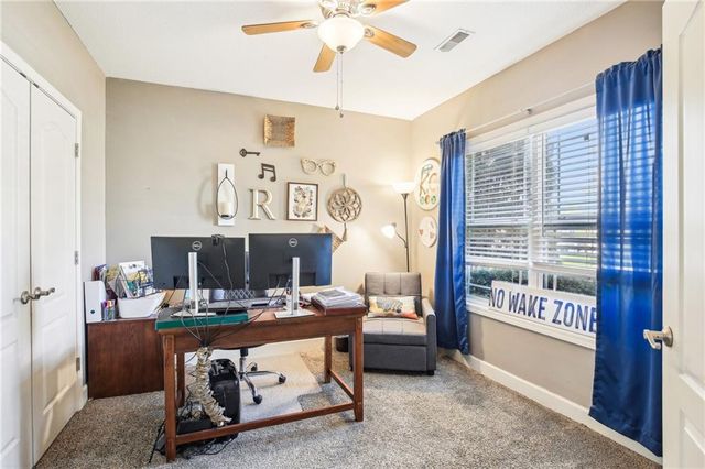 205 DoubleTree Lane, Smithville, MO 64089