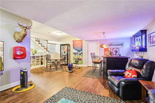 205 DoubleTree Lane, Smithville, MO 64089