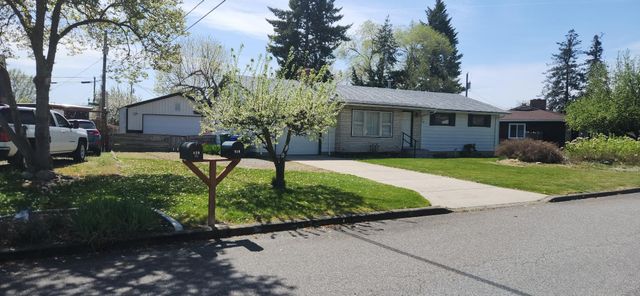 816 N Ravalli Dr, Spokane Valley, WA 99037