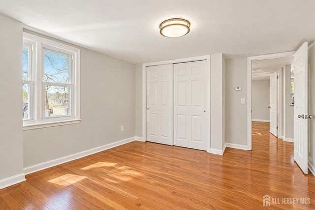 237 Johnson Avenue, Piscataway, NJ 08854