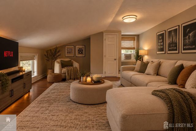237 Johnson Avenue, Piscataway, NJ 08854
