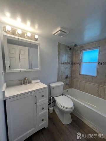 237 Johnson Avenue, Piscataway, NJ 08854