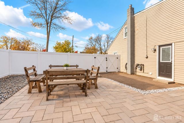237 Johnson Avenue, Piscataway, NJ 08854