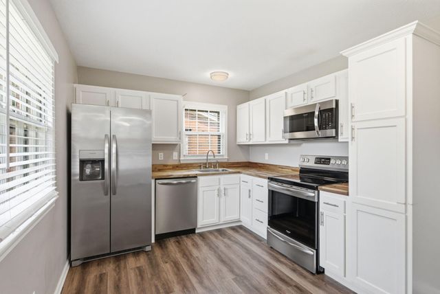 1883 Feltner Court, Lexington, KY 40511