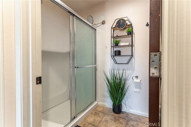 14176 Kiowa, Apple Valley, CA 92307