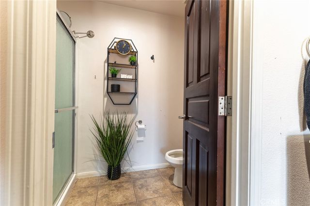 14176 Kiowa, Apple Valley, CA 92307