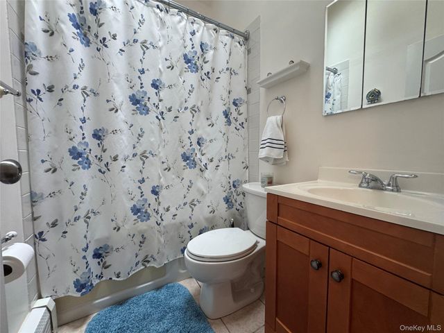 258 Floyd Road, Shirley, NY 11967