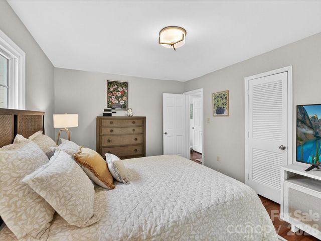 3719 Huckleberry Road, Charlotte, NC 28210