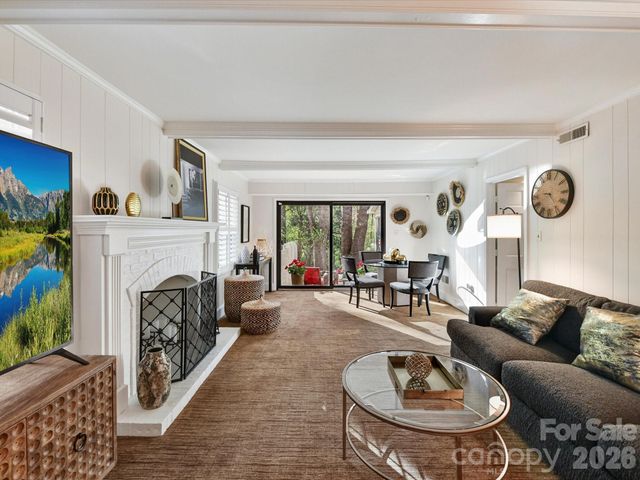 3719 Huckleberry Road, Charlotte, NC 28210
