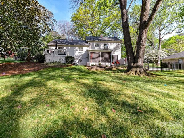 3719 Huckleberry Road, Charlotte, NC 28210