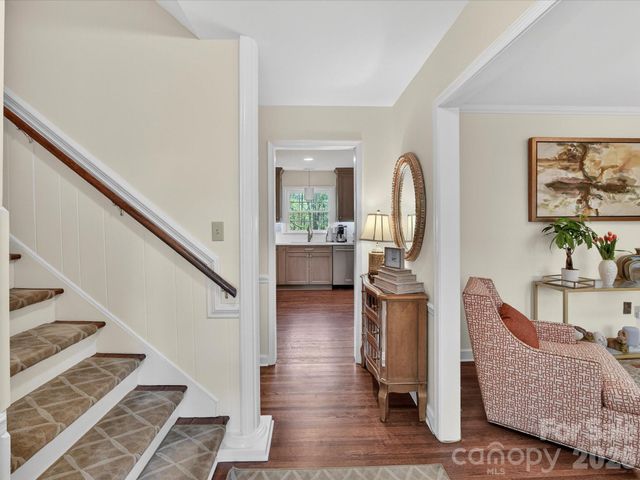 3719 Huckleberry Road, Charlotte, NC 28210