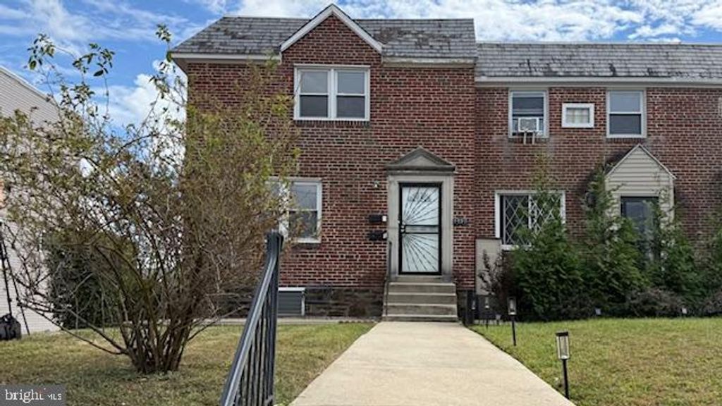 7520 OVERBROOK AVE, Philadelphia, PA 19151