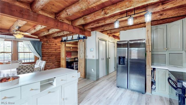 4897 Chestnut Drive, Kent, OH 44240