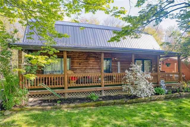 4897 Chestnut Drive, Kent, OH 44240