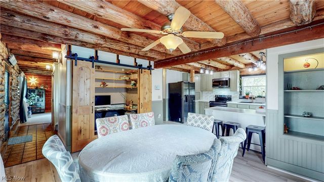 4897 Chestnut Drive, Kent, OH 44240