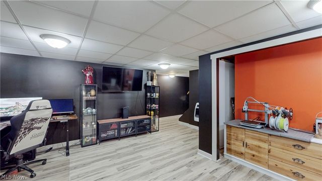 4897 Chestnut Drive, Kent, OH 44240