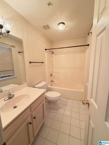 681 TREYMOOR LAKE CIRCLE, Hoover, AL 35007