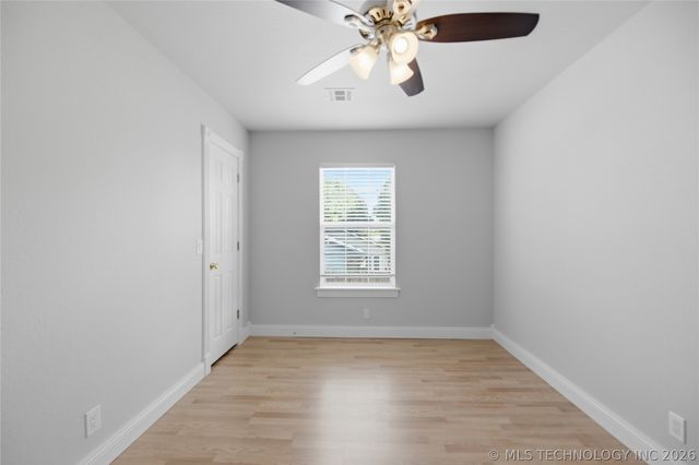 2704 W Montgomery Street, Broken Arrow, OK 74012