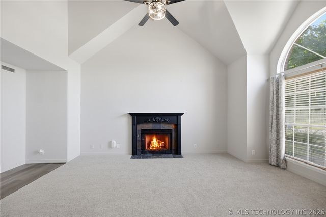 2704 W Montgomery Street, Broken Arrow, OK 74012